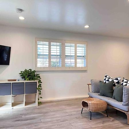 The Cozy Oasis - A Renovated And Modern Studio Near Lax + Sofi + Beaches + Freeway Lawndale Zewnętrze zdjęcie